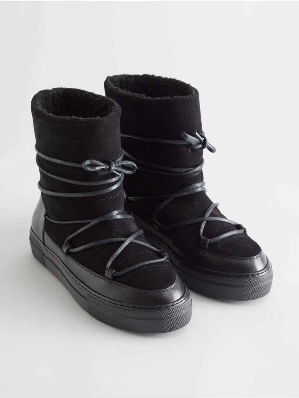 & Other Stories Women's Black Suede Lace-Up Snow Boots- EUR36/US 6